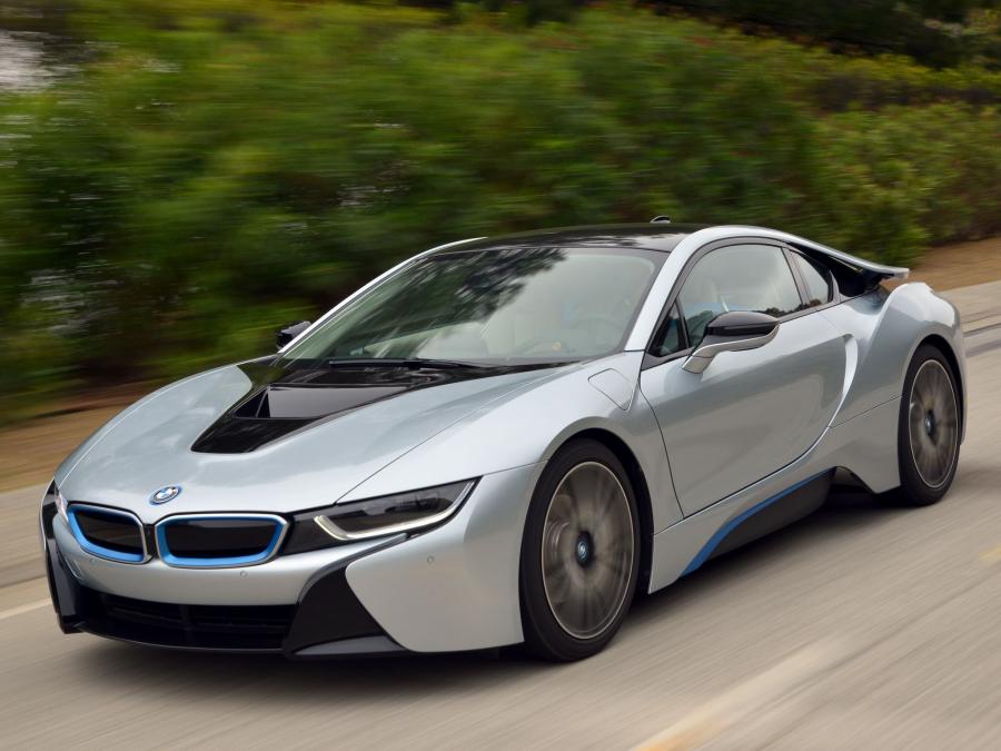  BMW i8 2014 года  (фото 23 из 180)